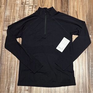 NWT Athleta Momentum 1/2 Zip Solid—Black—Size Medium
